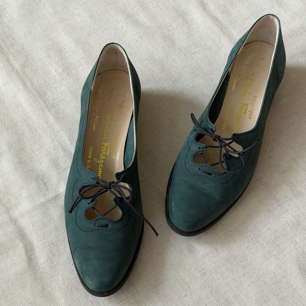 Salvatore Ferragamo Teal Leather Lace-Up Pumps 7.5 AAA Dark Academia Goblincore